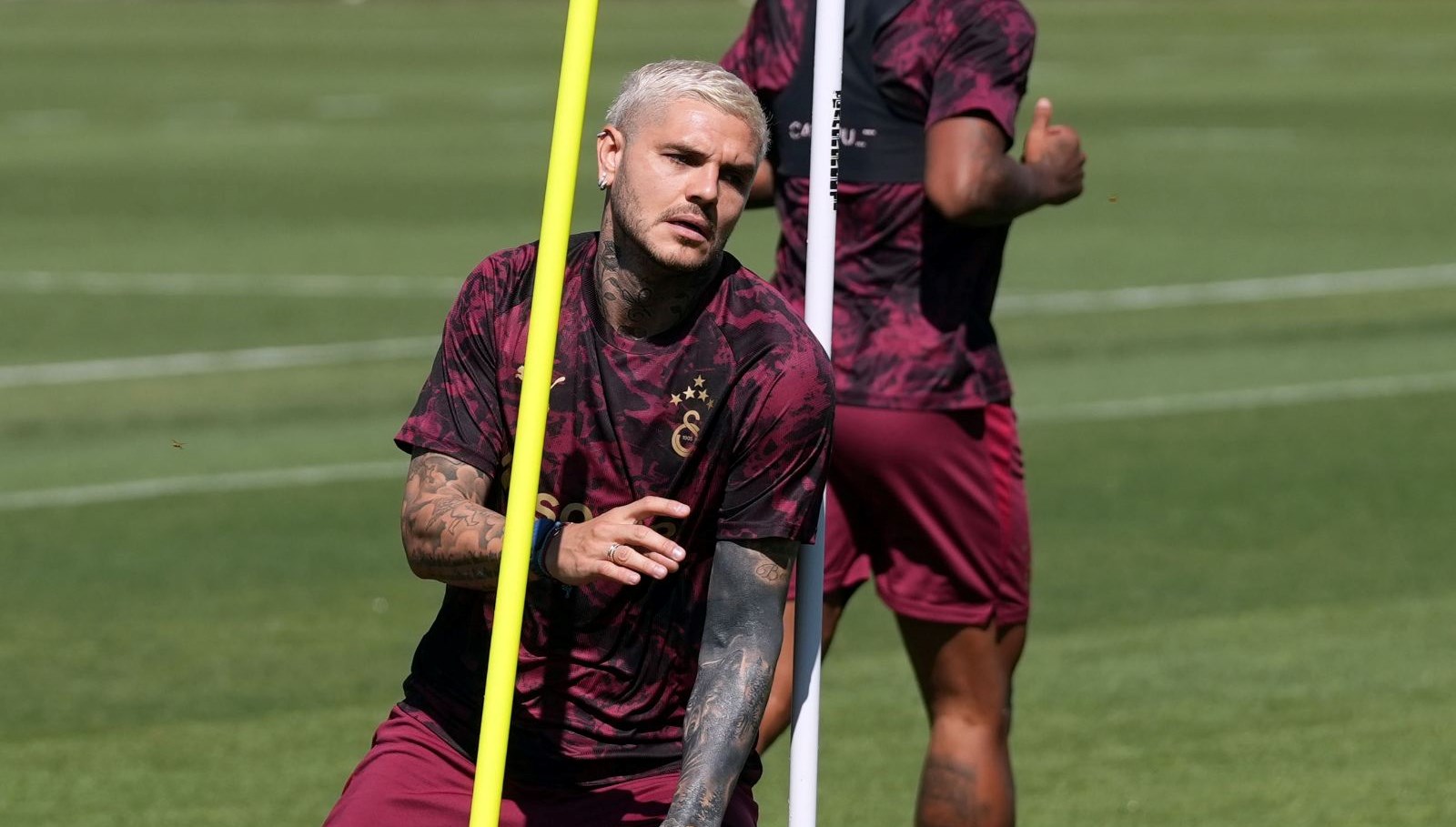 galatasaray frankfurt macina hazir v8gLA6KO