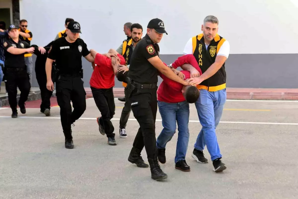 adanada harac isteyen cete kursunladi WGPegp2j.jpg