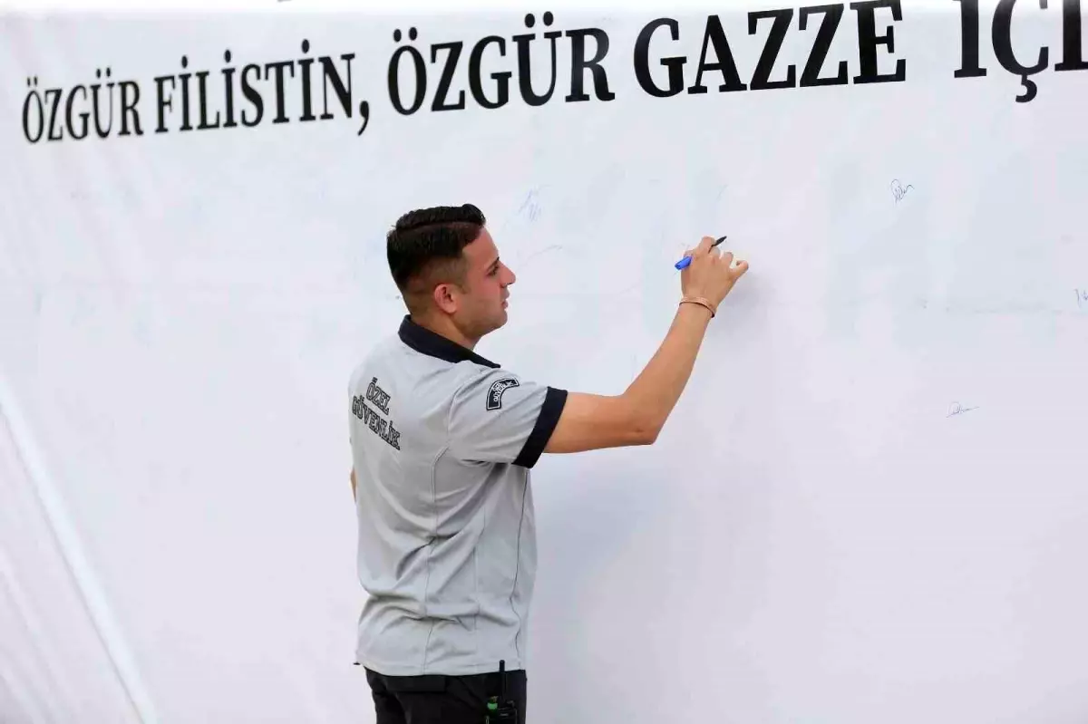 alkude ozgur filistin ozgur gazze icin gonulden gonule imza platformu ilgi gordu LheqmBvt