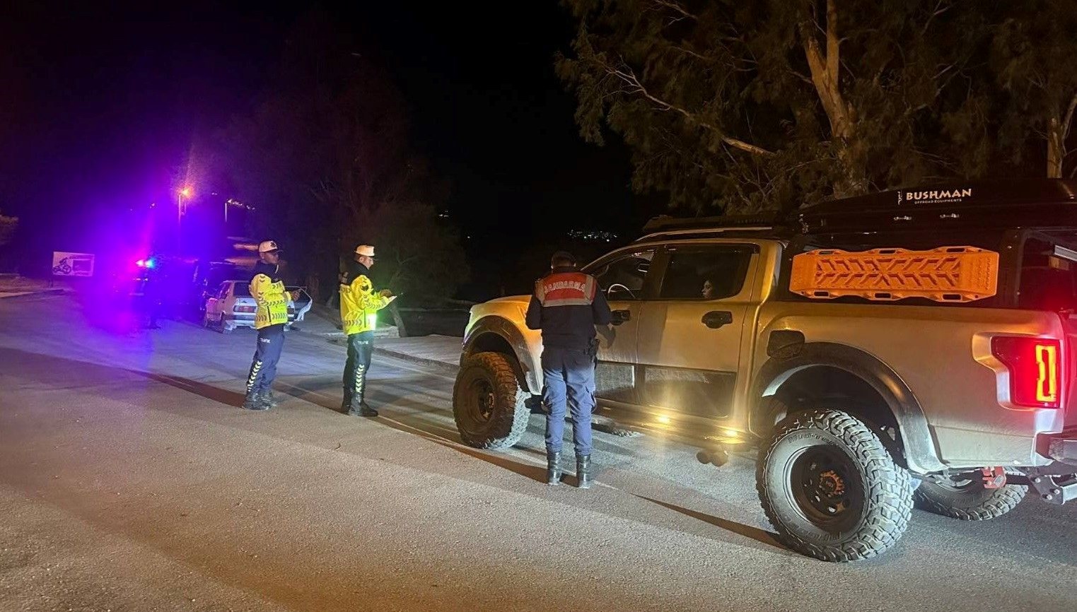 aydinda bir haftada 302 aranan sahis yakalandi fCpUJgZB.jpg