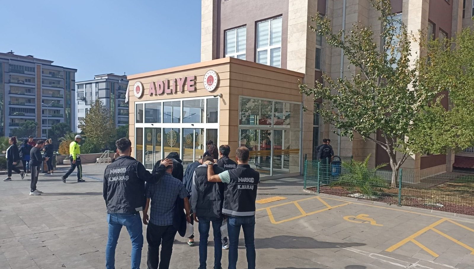 kahramanmarasta aranan 2 hukumlu yakalandi eQiyhSdL.jpg