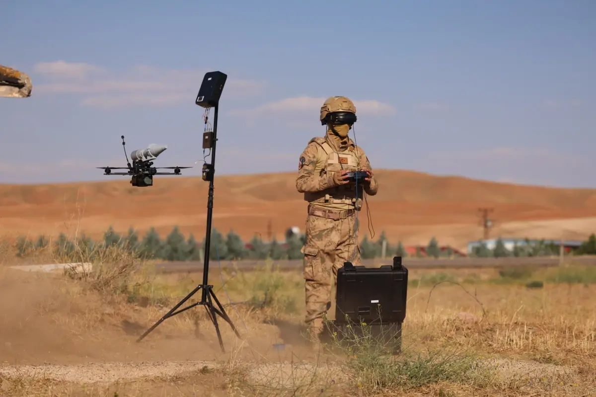 kargufpv turkiyenin ilk zirh delici kamikaze dron testi basariyla gerceklestirildi XHYN3IkW