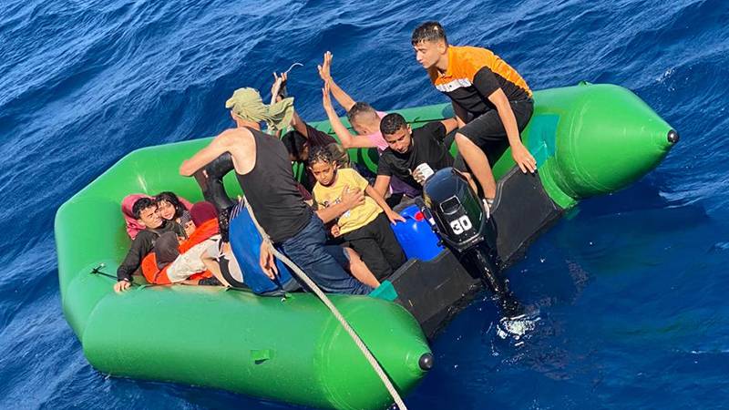 mans denizini gecmeye calisan 185 duzensiz gocmen kurtarildi RQXp4avU.jpg