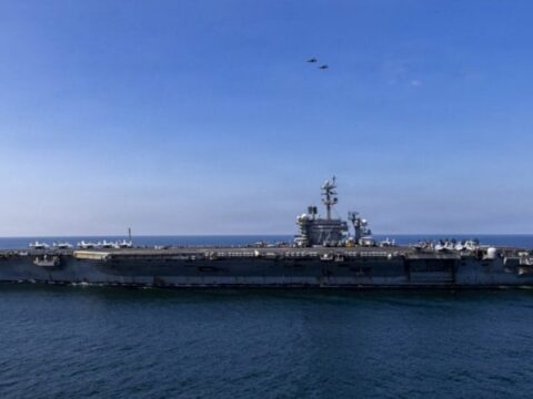 İran, USS Abraham Lincoln Uçak Gemisini Hedef Aldığını İddia Etti