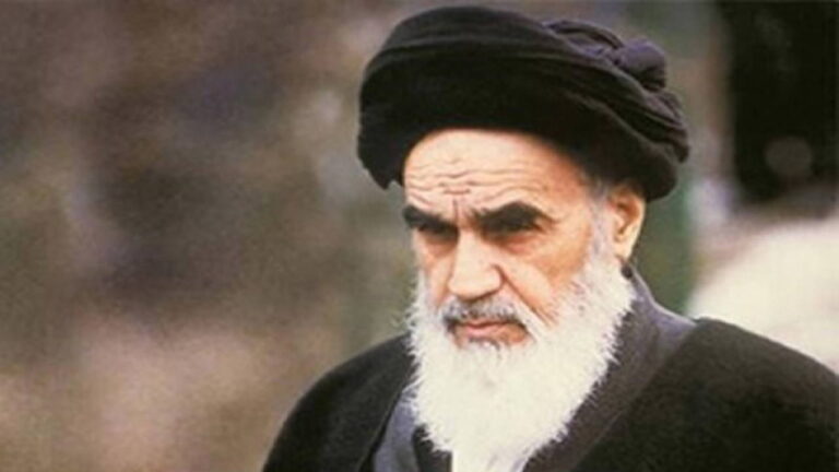 iranin-kurucu-lideri-humeyninin-turkiyedeki-ilk-gunleri-mit-raporlarinda-En9PiiaT