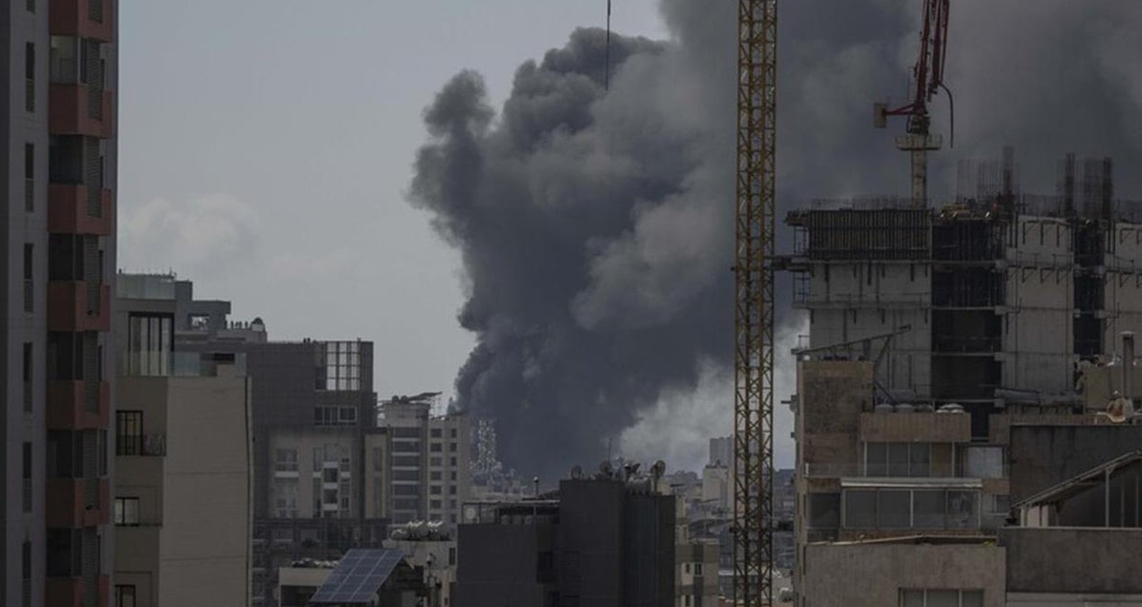 İsrail Hava Saldırılarına Devam Ediyor; Lübnan’ın Güneyine Yeni Saldırılar