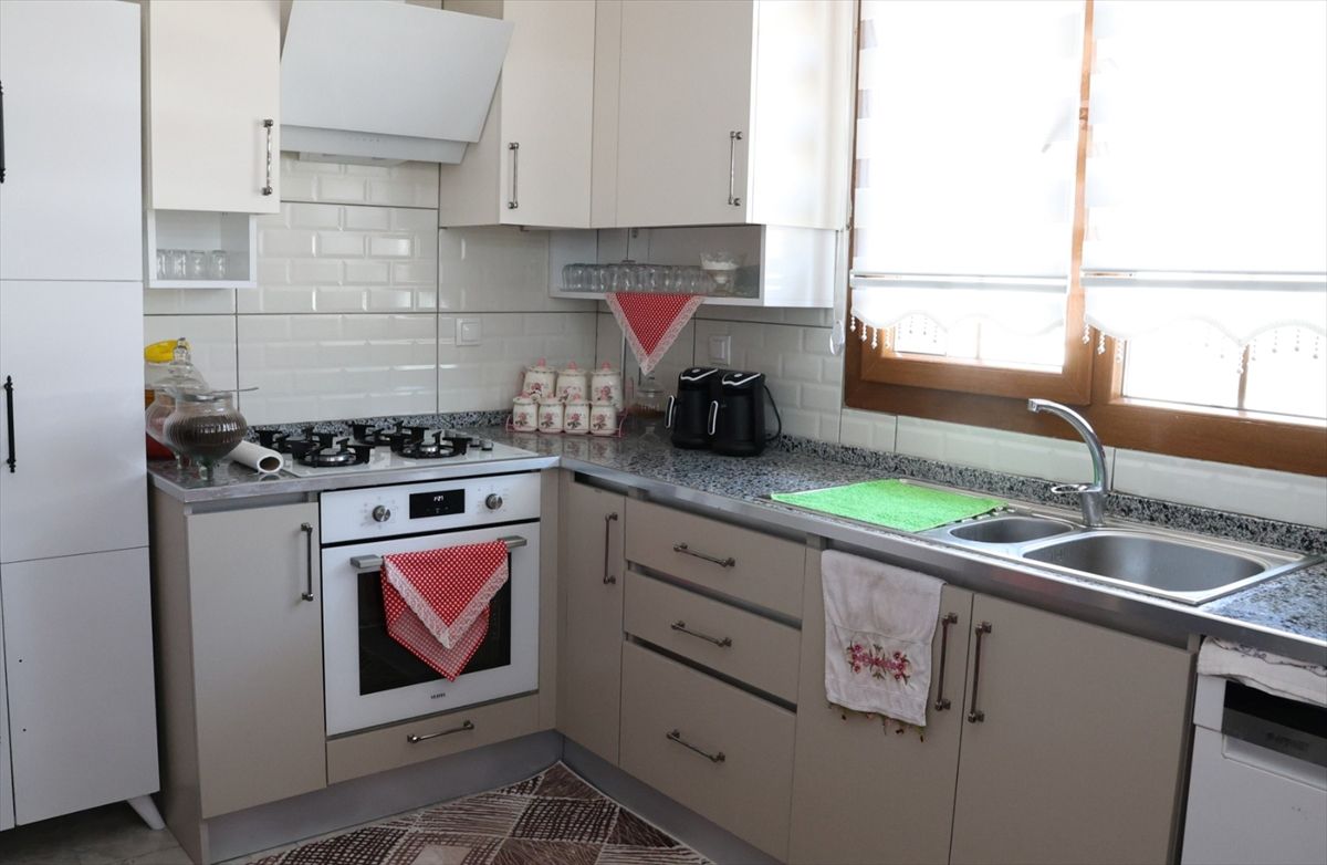 Kırıkhan’da Depremzedelere Yeni 28 Köy Evi Teslim Edildi